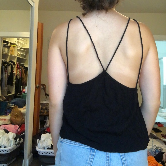 Cross-Back Tank Top - Picture 3 of 4